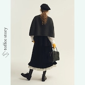 白と紺の詩を紡ぐミモレ丈スカート 《P0302》