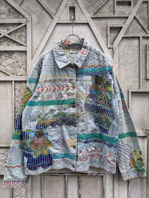 "CHICO'S" embroidery denim jacket
