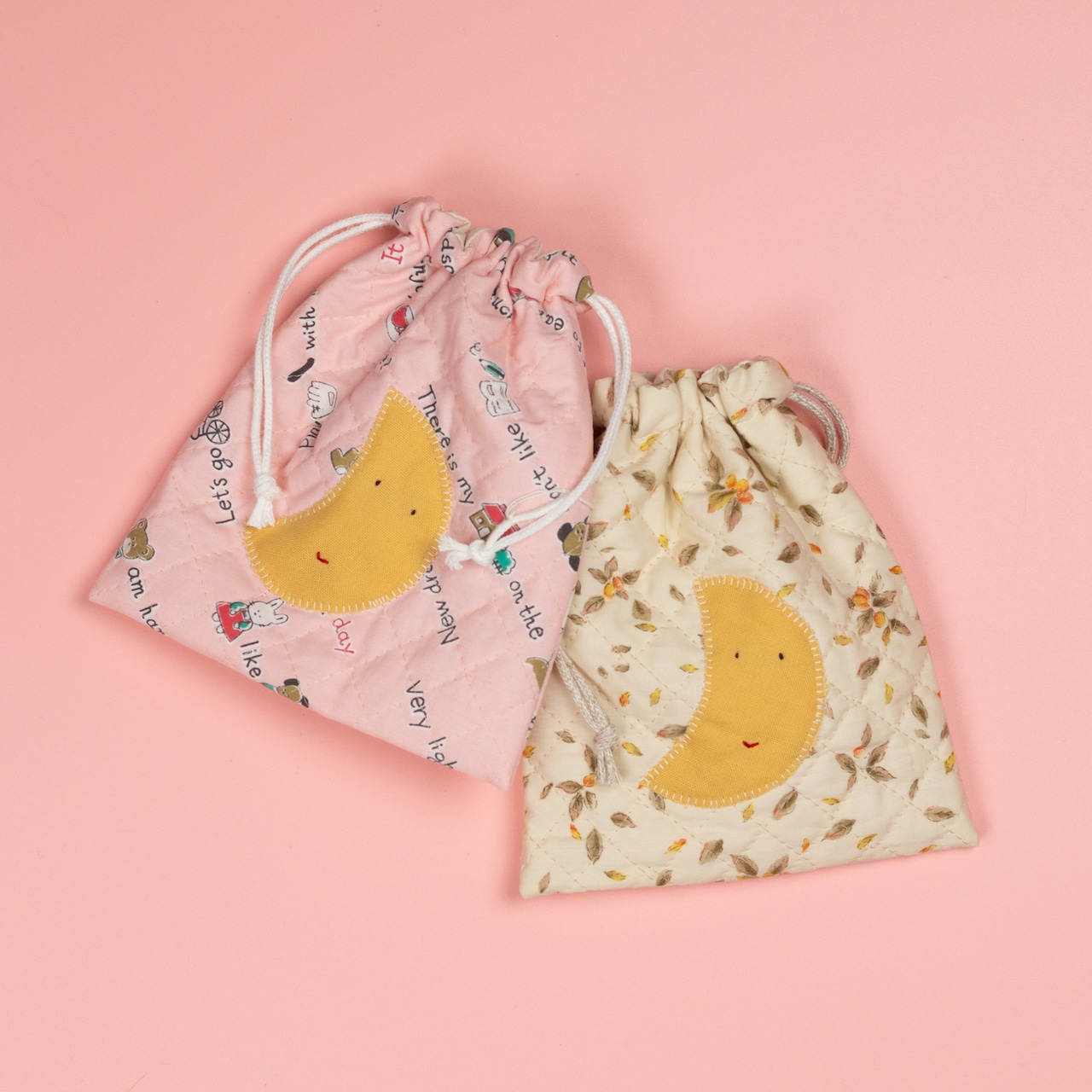 < saupoudrer > お月さまのふかふか巾着