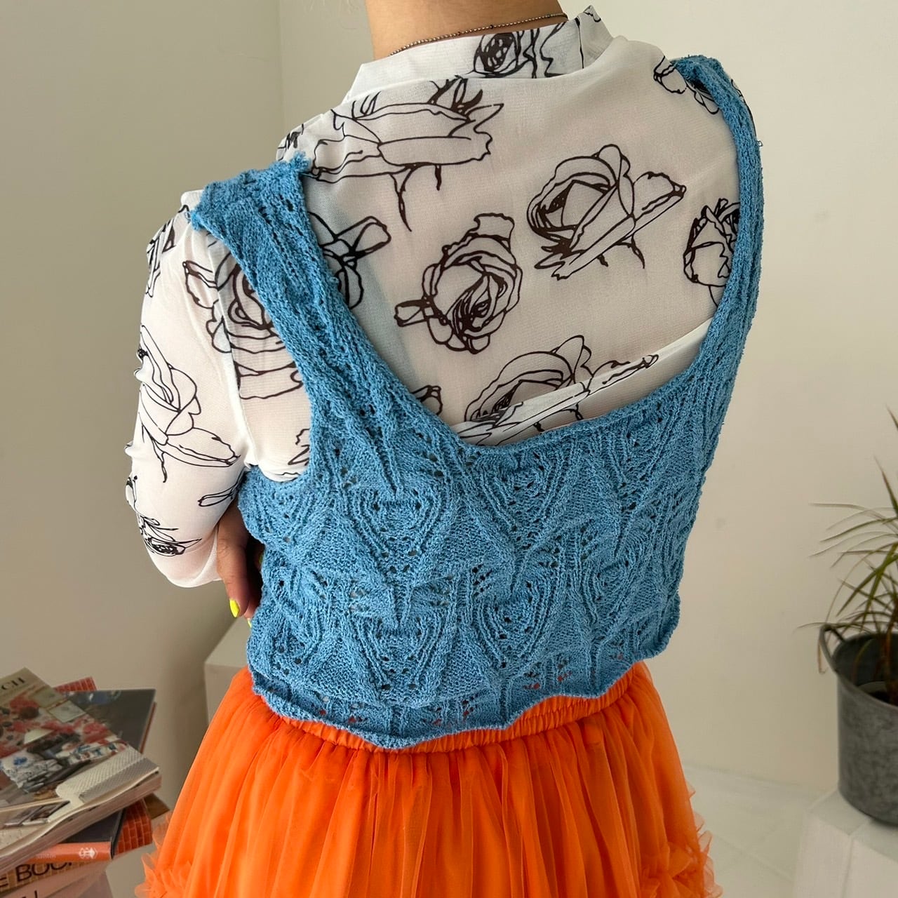 るなぷぅさん専用❤️刺繍が映える！シアートップス♡ 薔薇柄シアートップス_LN02806 | lanan(ラナン)