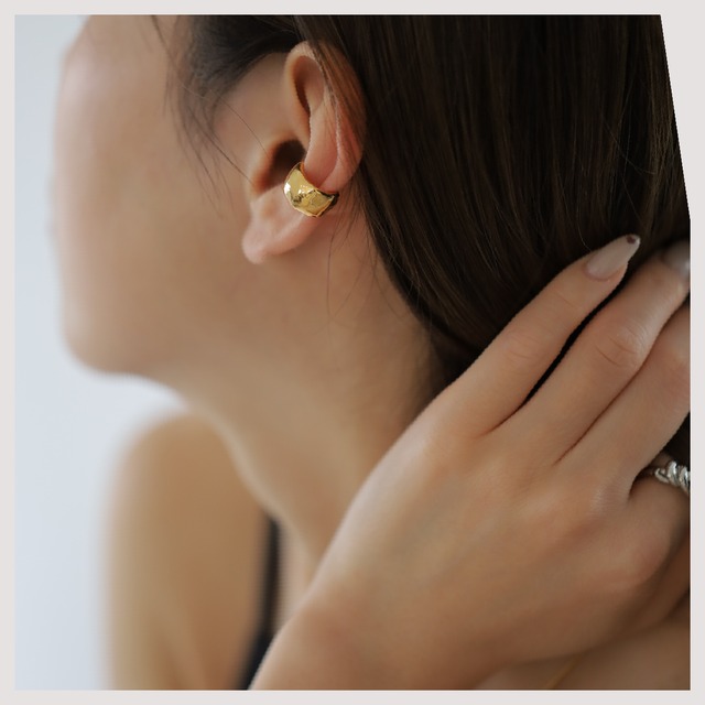 Ear cuff -Gold-