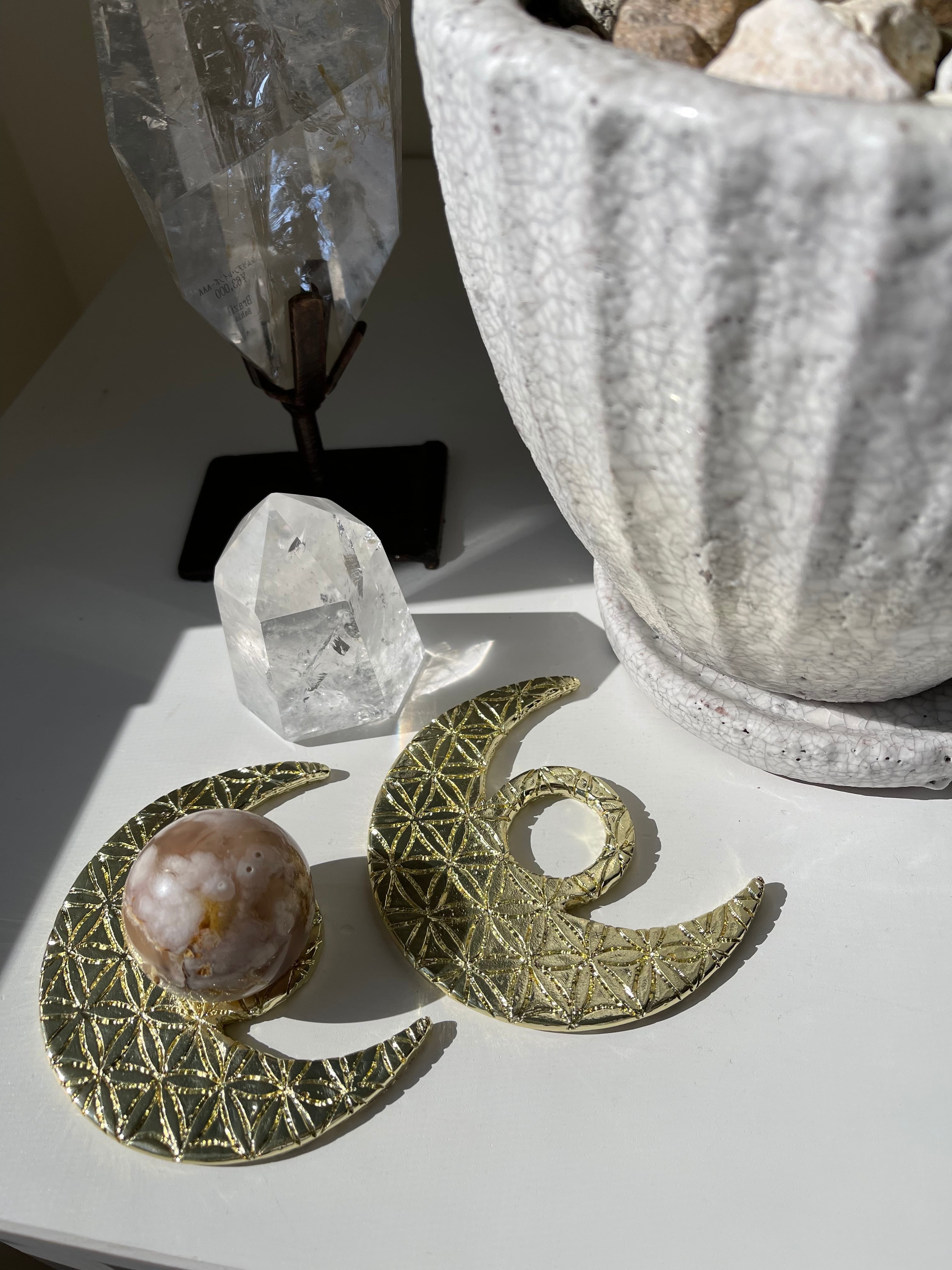 Moon shape sphere stand gold/ゴールドお月様スフィアスタンド