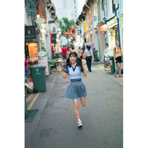 天使の反射角度 AKB48佐藤綺星1st写真集 | 本屋 夢幻 写真集 雑誌