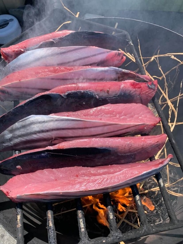 高知県大月産 藁にこだわって作るカツオの生柵