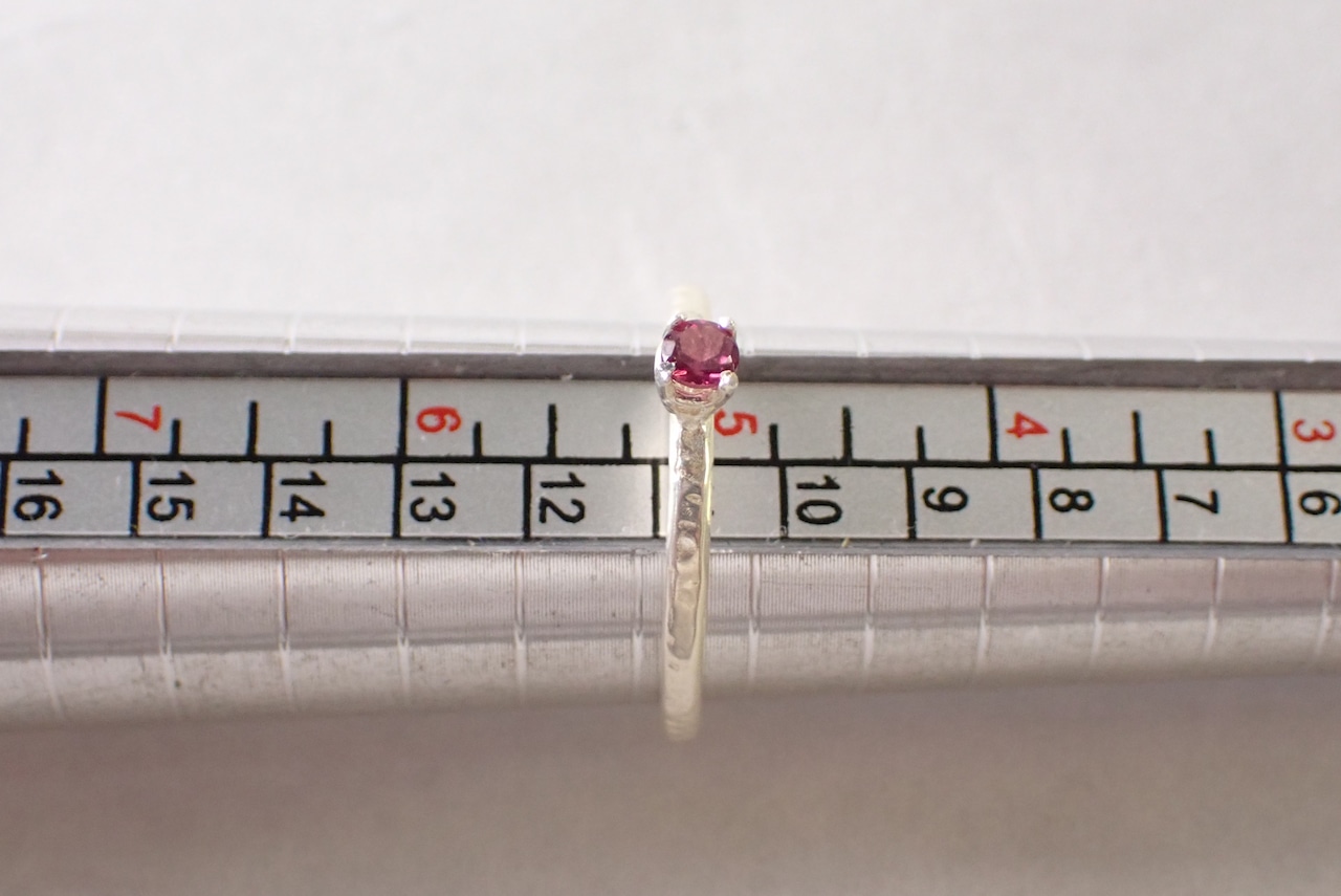 ロードライトガーネットリング　0.14ct　[C7‐318]
