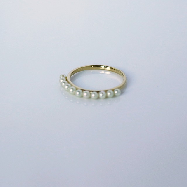 SUZURAN / Baby Pearl Ring (Yellow Gold)