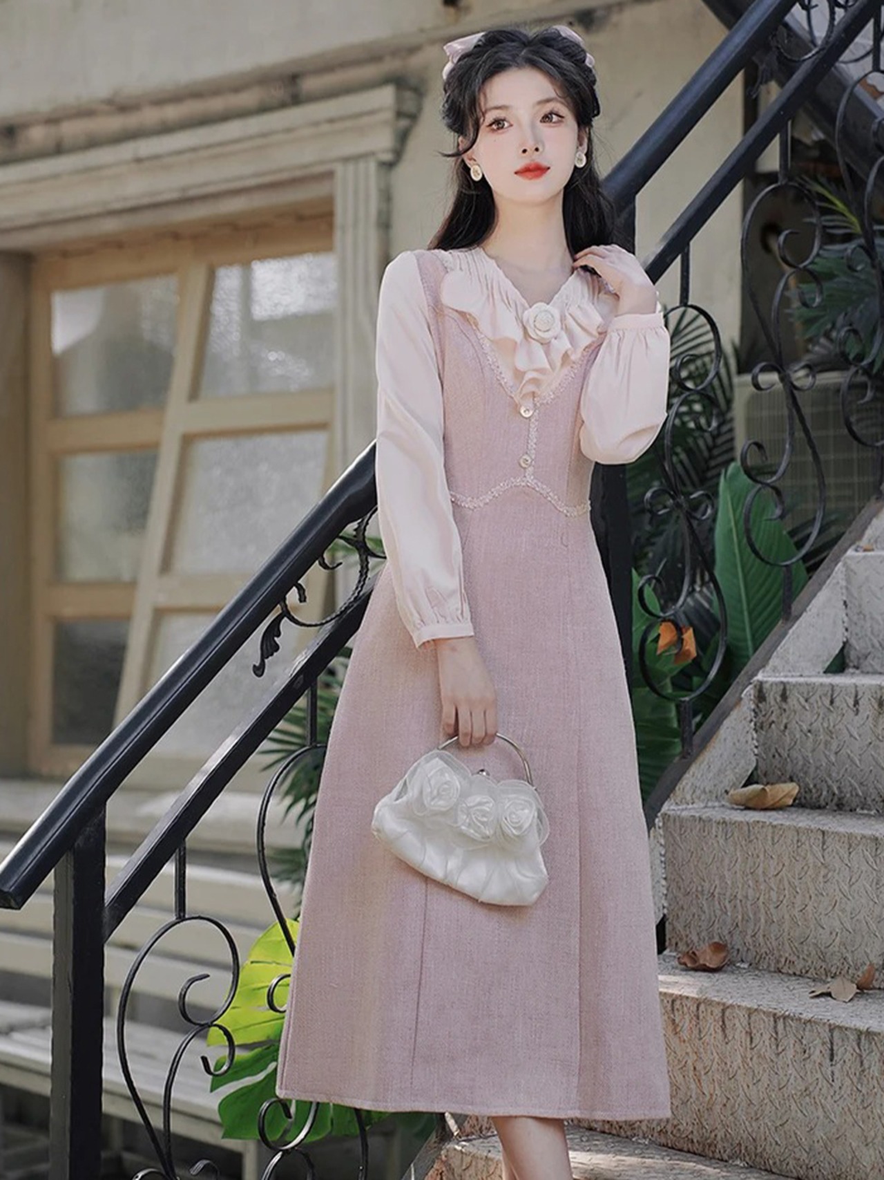 【0156】Frill V-neck Cotton Long Sleeve Dress