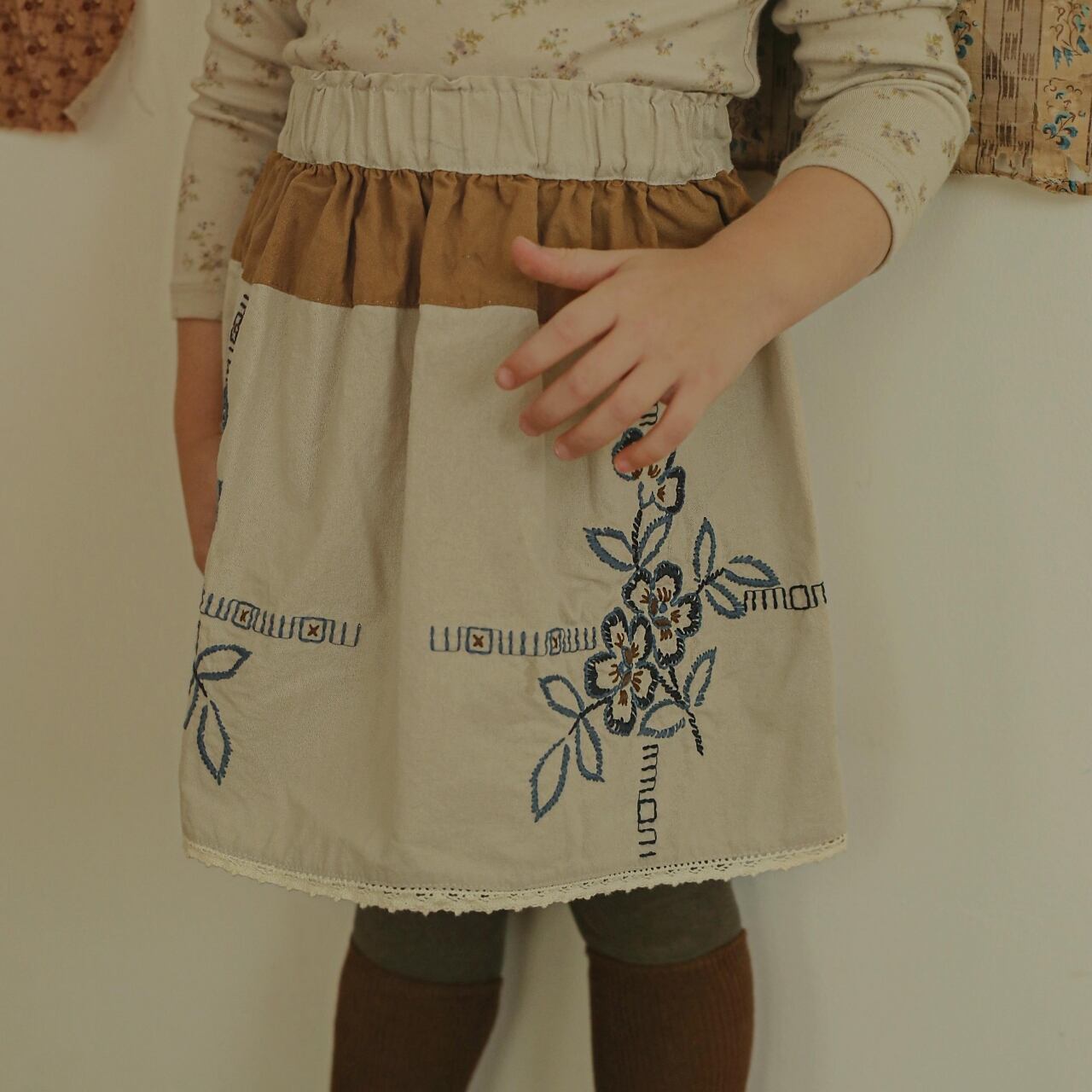 «sold out»«Mardi Amber» ジゼルスカート