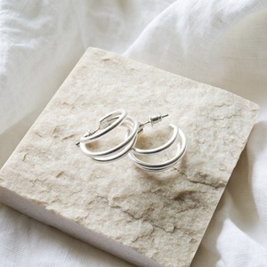 Three lines hoop earrings / Silver