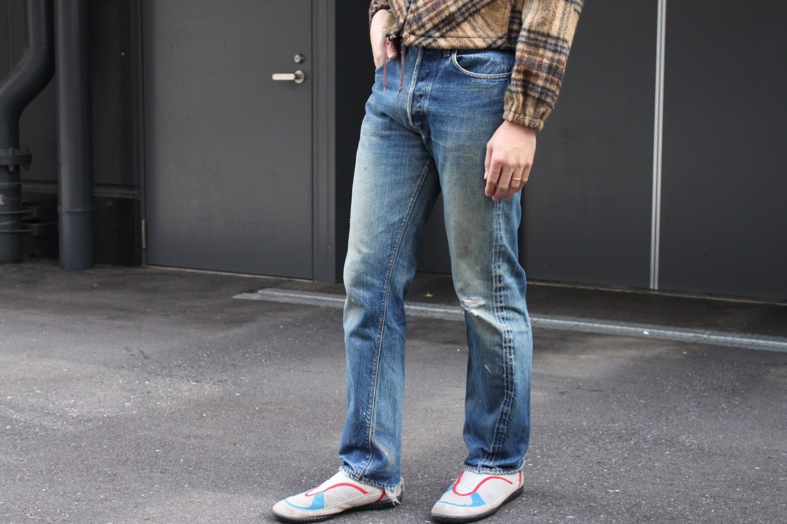 お尻の部分は穴空いてますかLevi's / リーバイス501 66前期