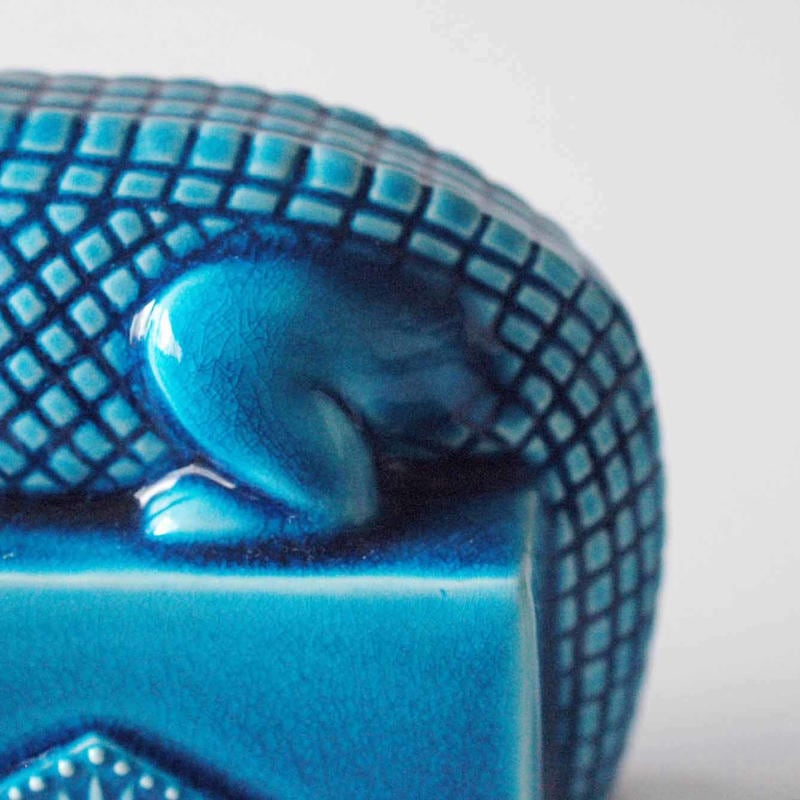 幸兵衛窯 幸運の守神】セベク ペルシャンブルー エジプト神話 | 美濃焼