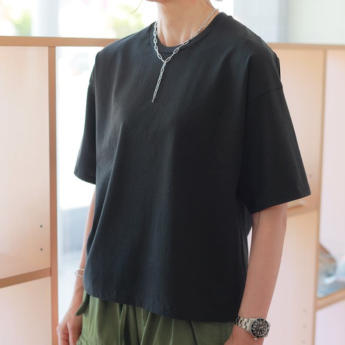 TICCA (ティッカ)　コンフォートコットン　エンブロイダ リー スクエア Tシャツ