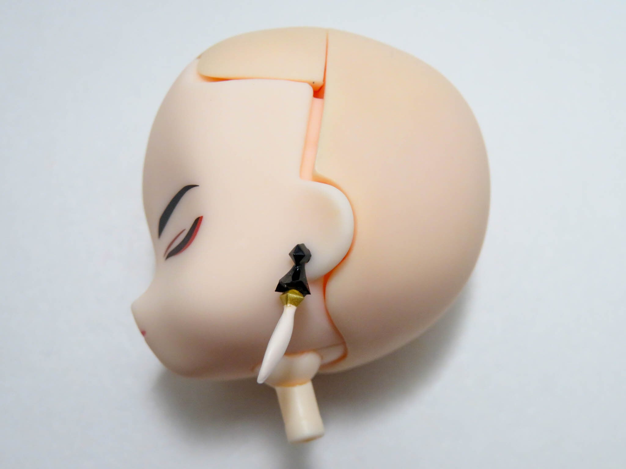 再入荷【2582】 鍾離 顔パーツ 笑顔 ねんどろいど | ホビー通販 アニホープ