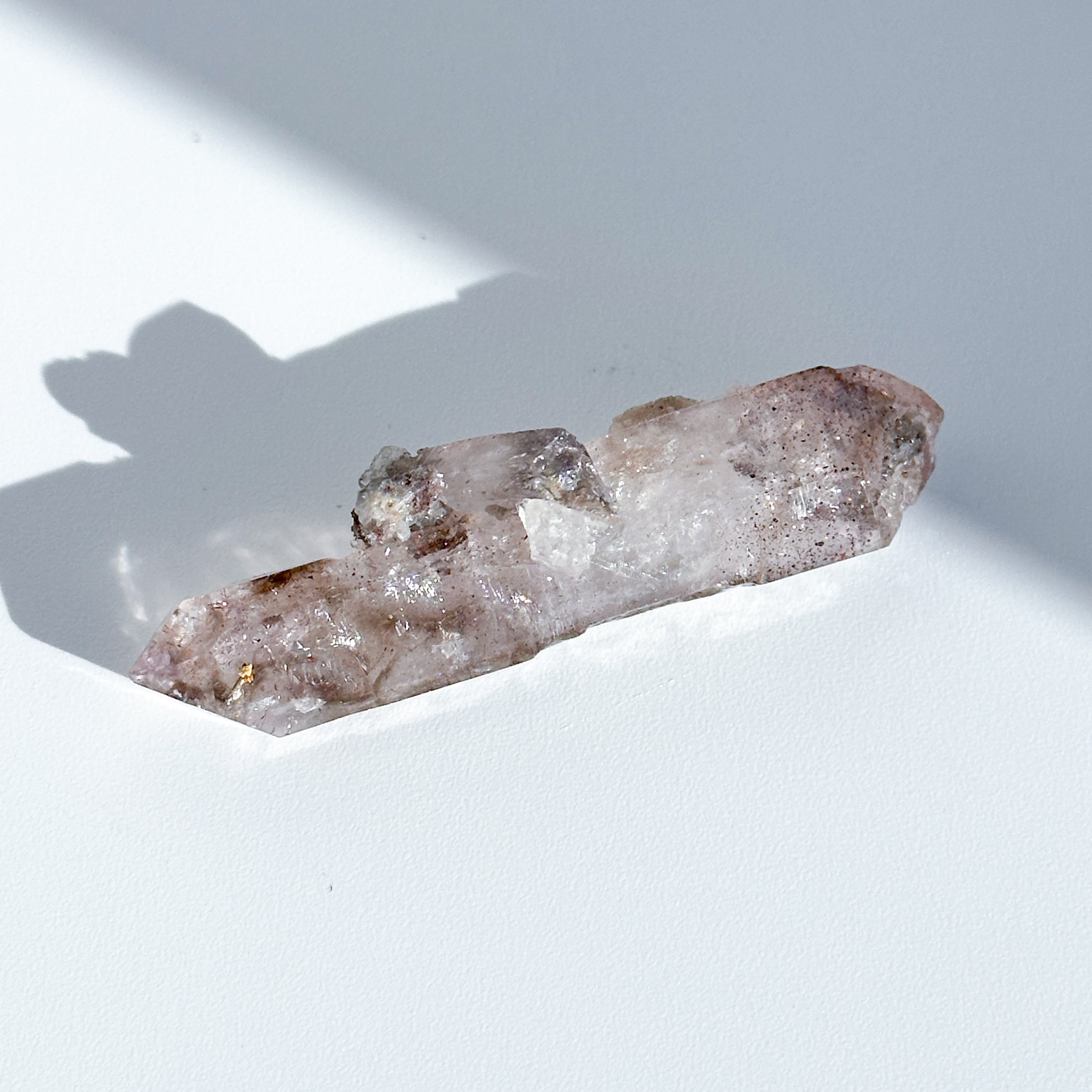 レピドクロサイト入り◎ジンバブエ産シャンガーンアメジスト81