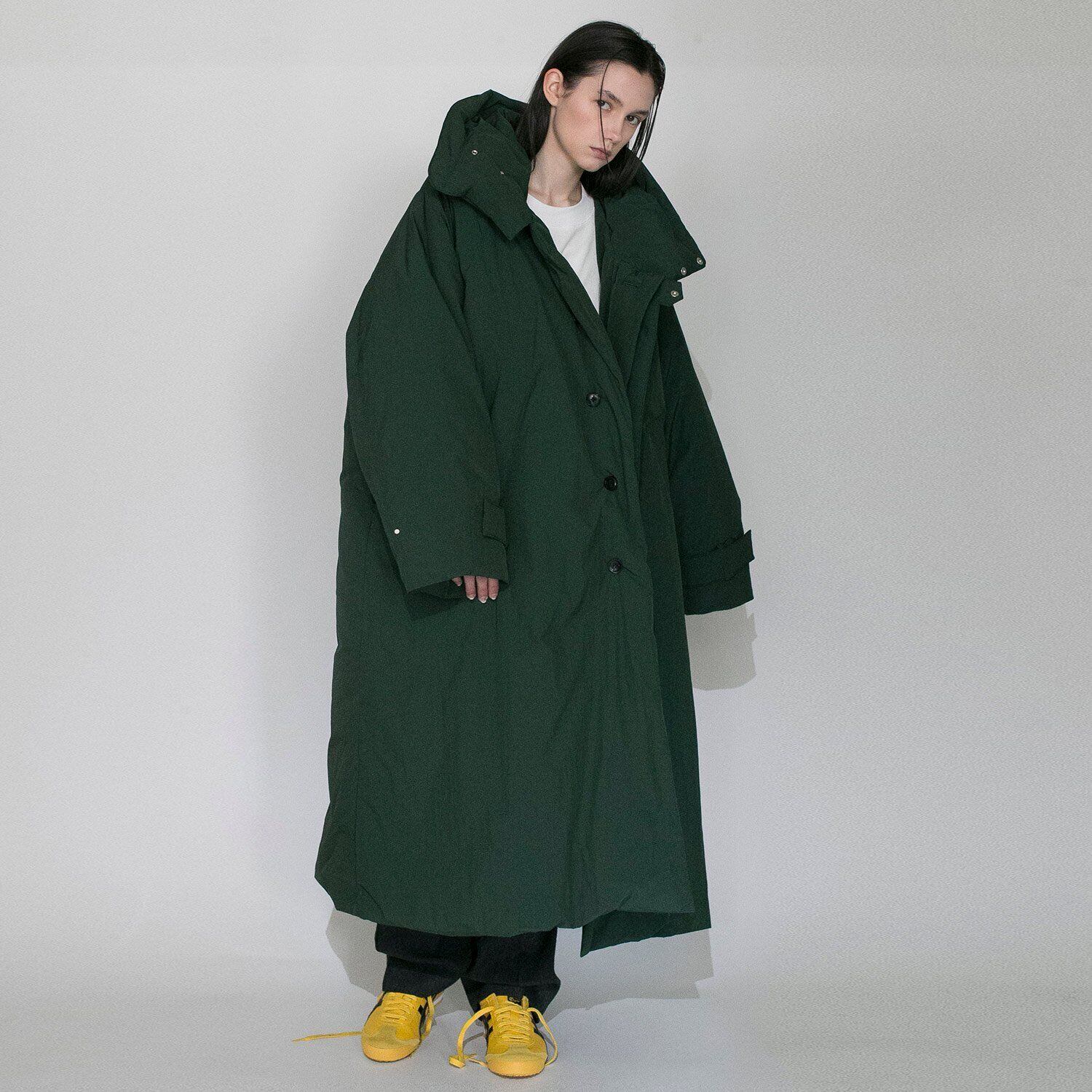 VOAAOV KAWADA DOWN × BRIGHT JET TAFFETA Long Coat (GRN) VODC-I 131