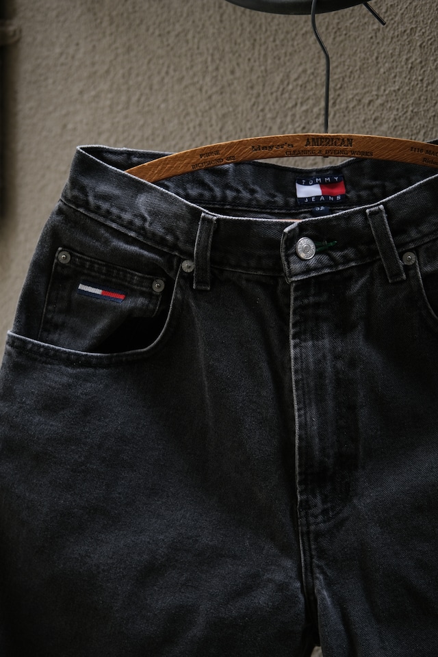 Utah/90’s "TOMMY JEANS" denim shorts