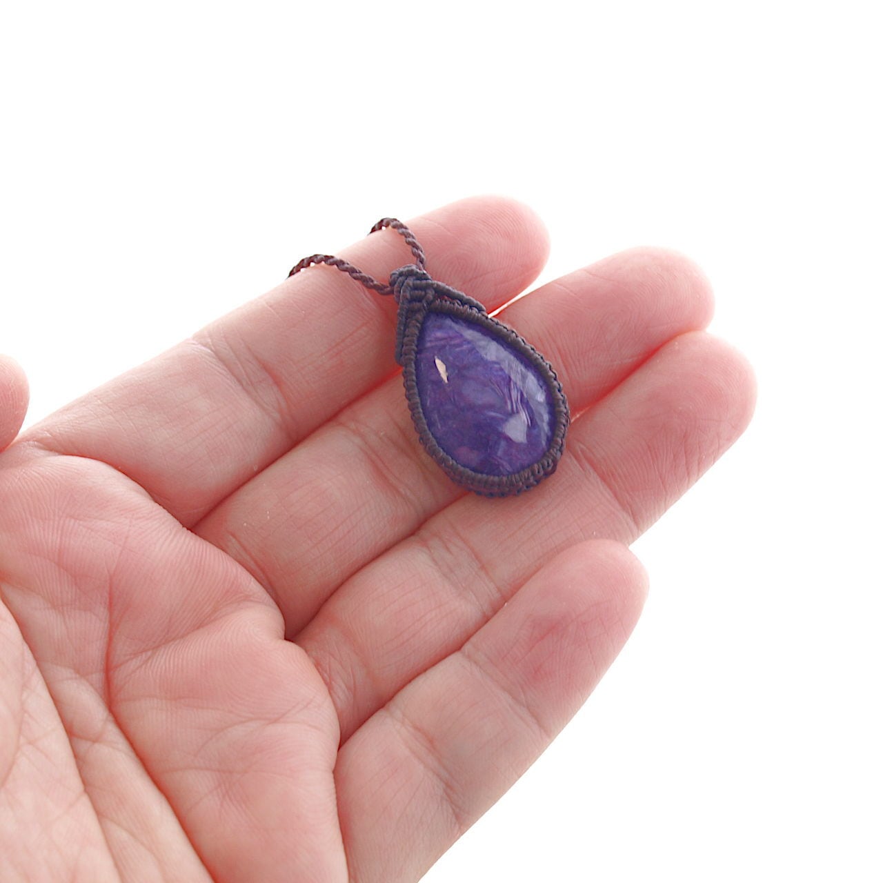 一点物】チャロアイトのドロップルースを包んだマクラメネックレスNo