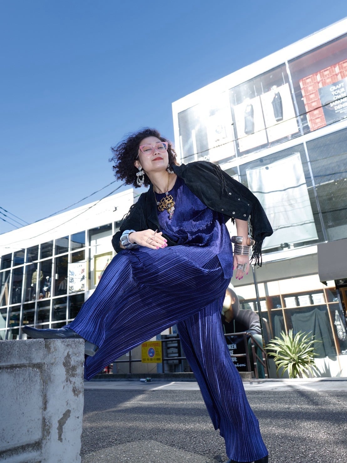 JM royal blue pleats pants suits