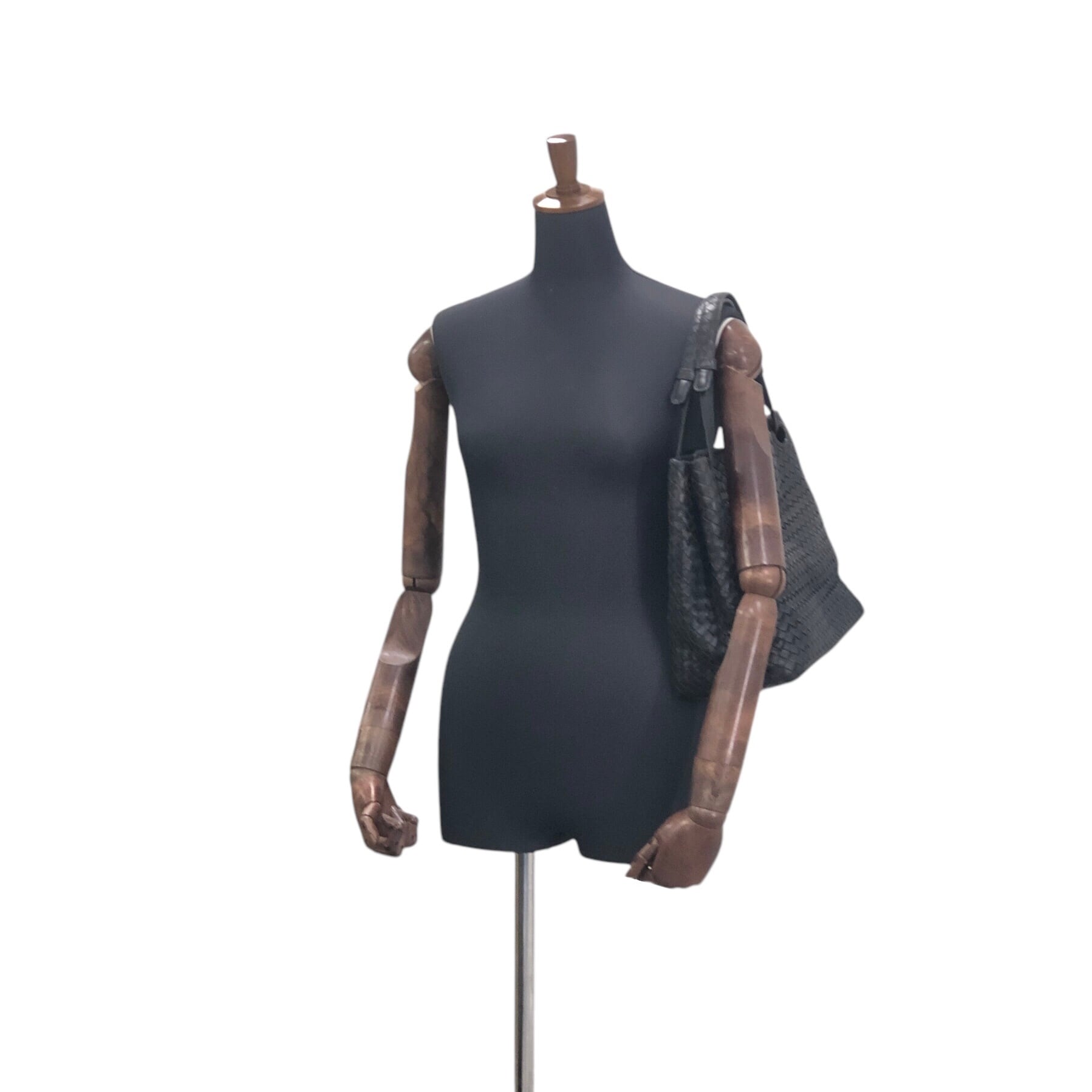 Bottega Veneta ボッテガ・ヴェネタ ショルダーバッグ ブラック レザー