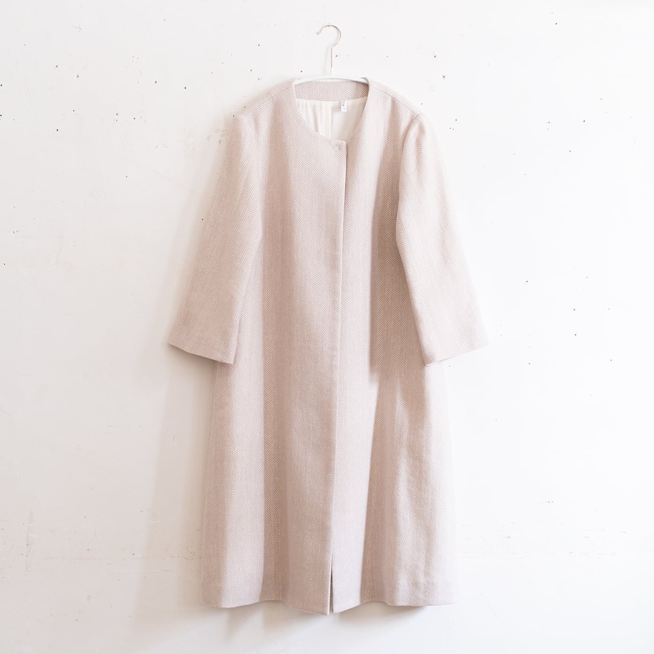 no collar coat/herringbone wool linen 〈beige×ivory〉