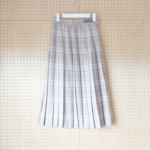 milk beige color check_SK