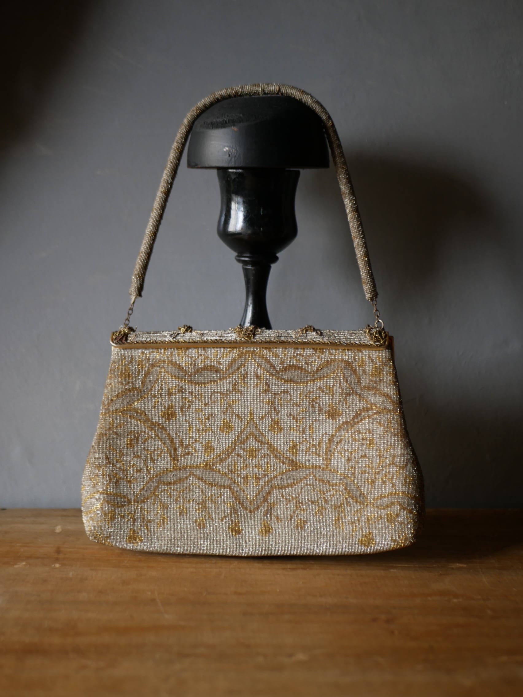 マイクロビーズ アンティークバッグ フランスアンティーク アンティークのある暮らし