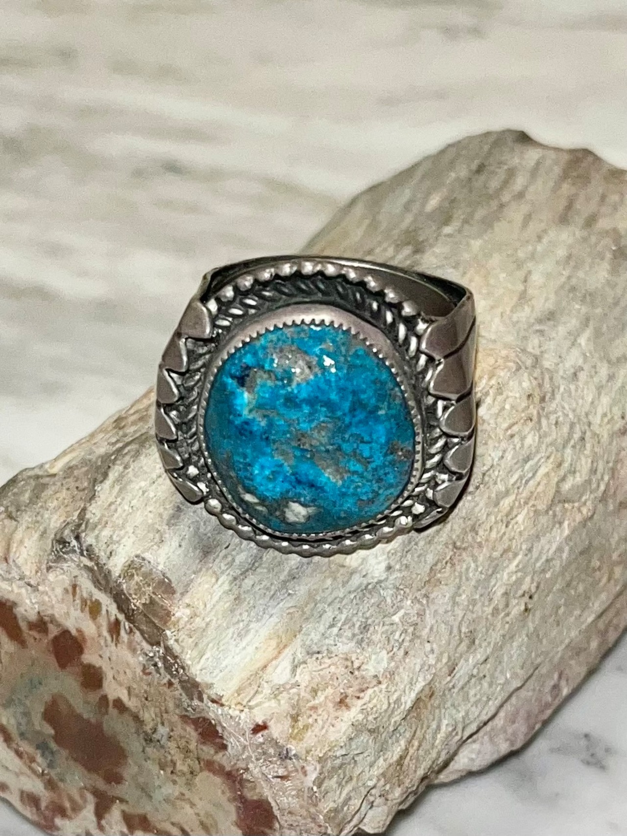 vintage 1980's navajo Myrone Tsrtty king man turquoise silver ring
