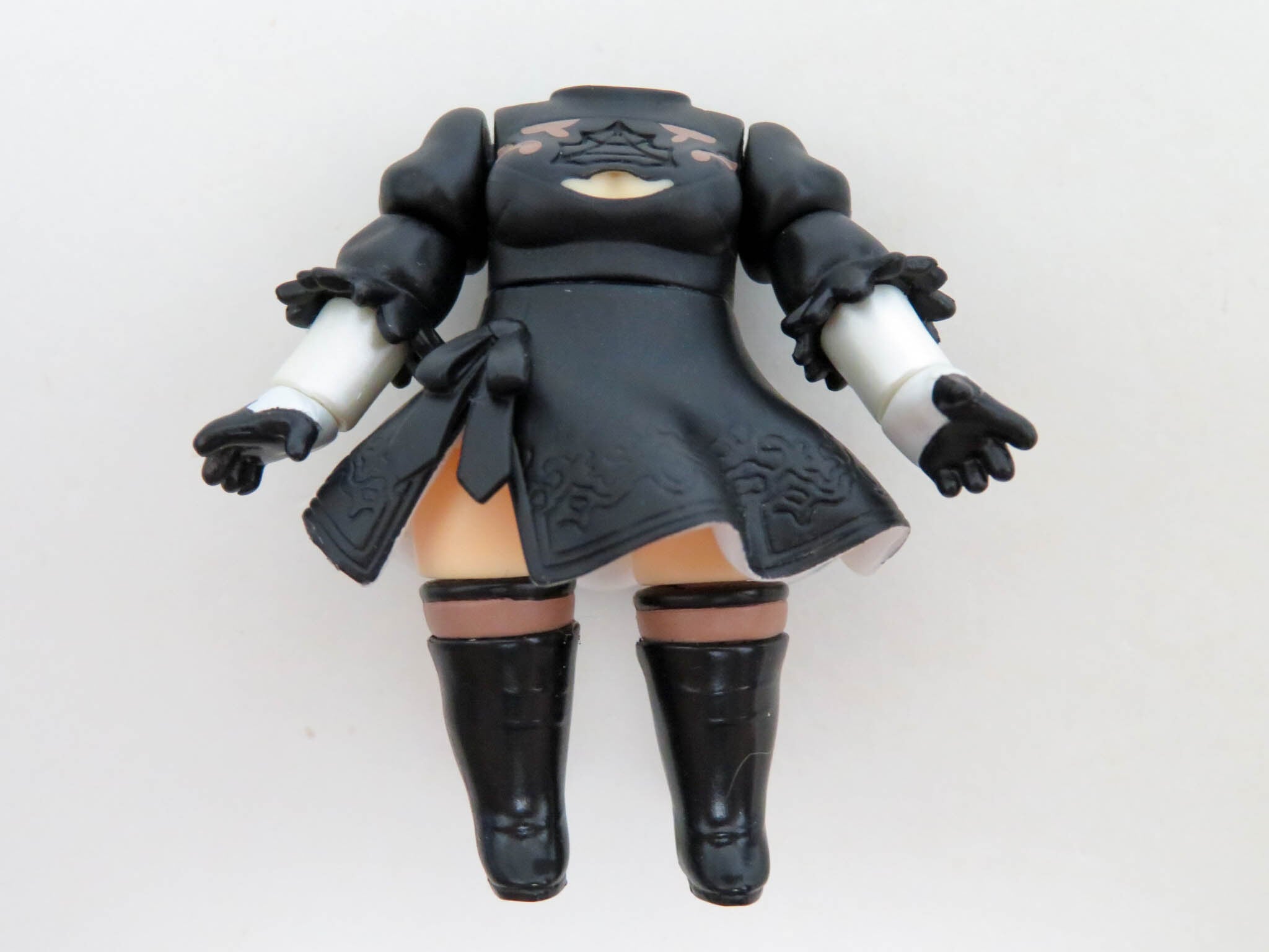 再入荷(A-ランク)【1475】 2B(ヨルハ二号B型) 体パーツ 戦闘服(初版) ねんどろいど