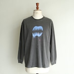 Naturals. Screaming hart long sleeve t-shirt