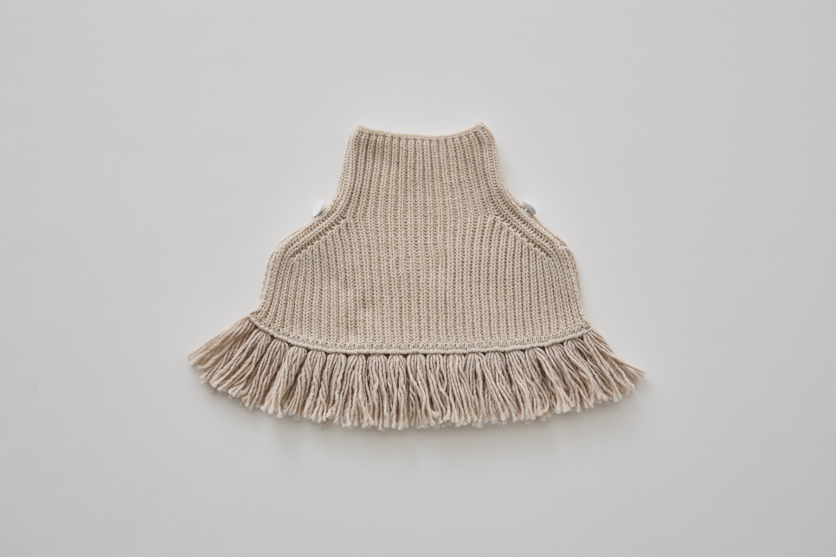 eLfin Folk 25AW 〉Rib knit Knights cape / ivory / M | 世界の子供服