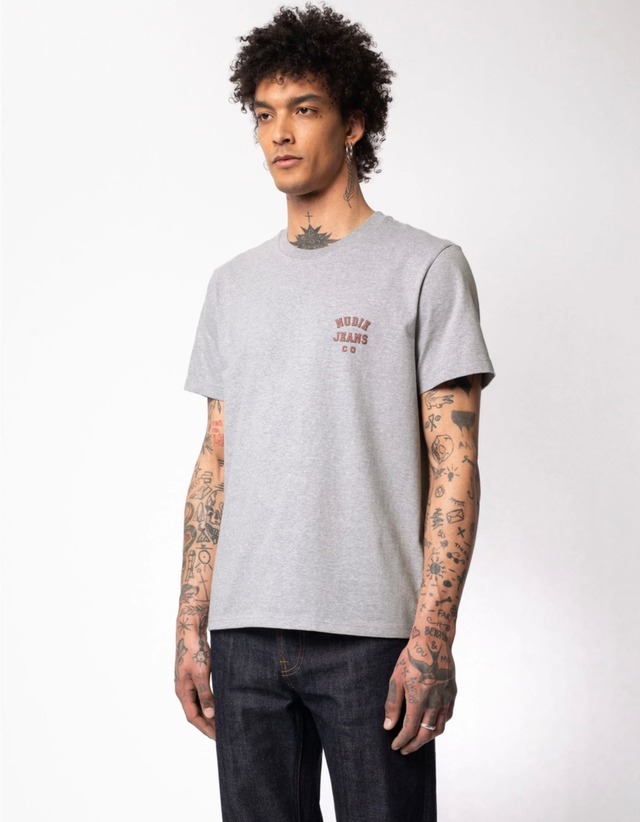 Nudie jeans 2022 ヌーディージーンズ SUMMER COLLECTION Roy Logo Tee Greymelange 半袖teeシャツ グレー