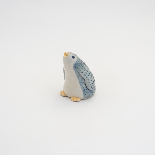 【岩佐悠子】ペンギン置物　B