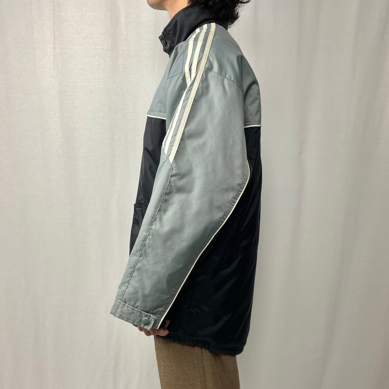 00年代 adidas アディダス ナイロンジャケット 中綿入り メンズL相当 