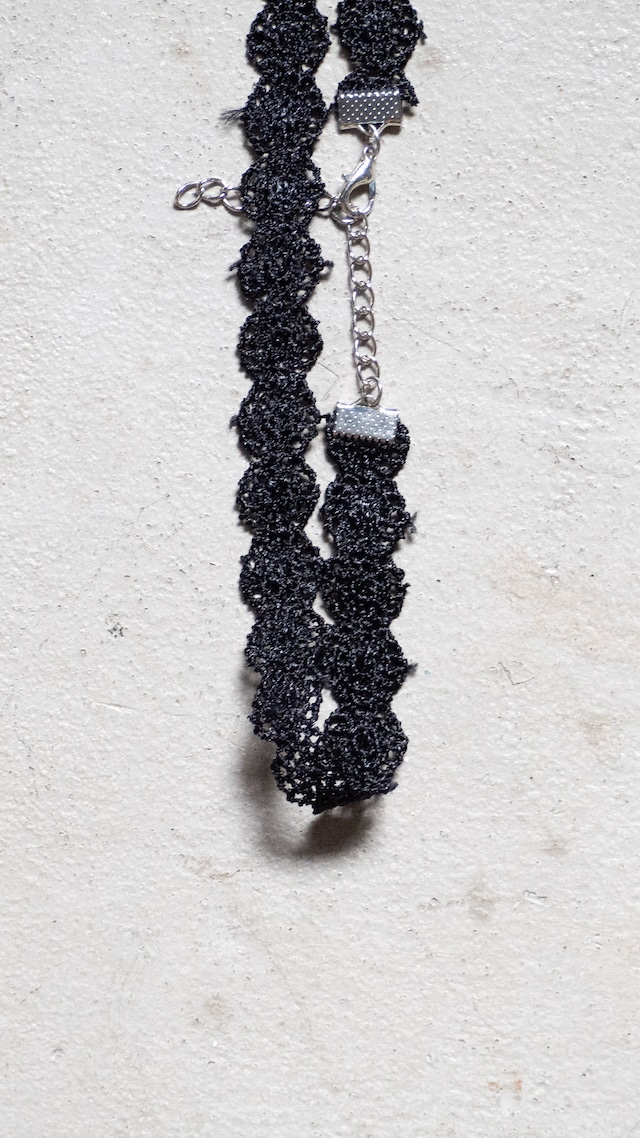unknown used Race choker