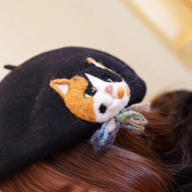 ハンドメイド猫モチーフウールベレー帽ー737 | Pay ID