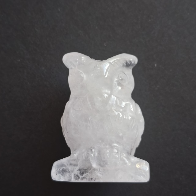 【お金に困らない】フクロウの水晶置き物