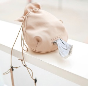 MARSU PETITE SLING POUCH LANNEL CAMEL