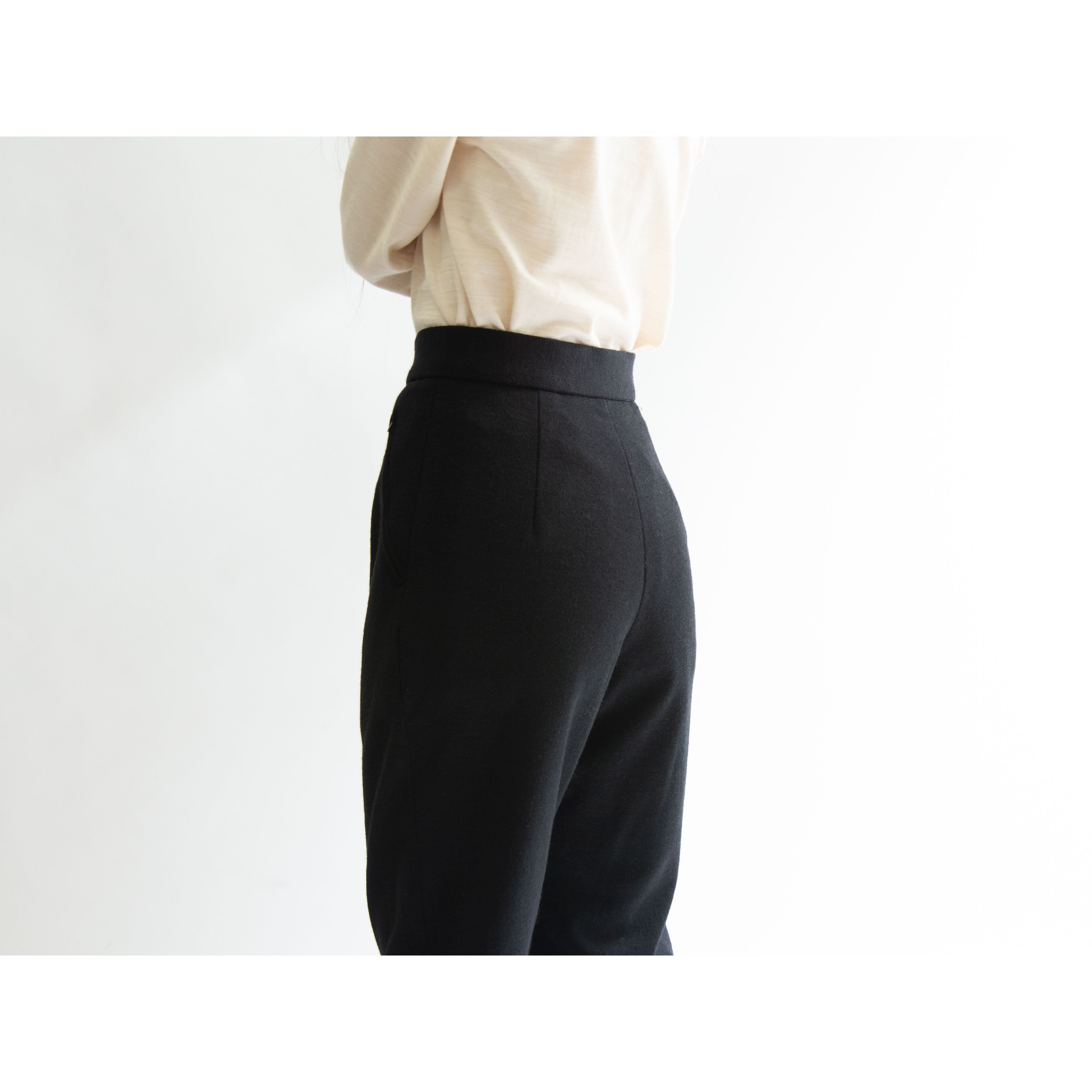 【LANCEL】Polyester-wool jersey tapered pants（ランセル ポリエステルウールジャージー テーパードパンツ）1b