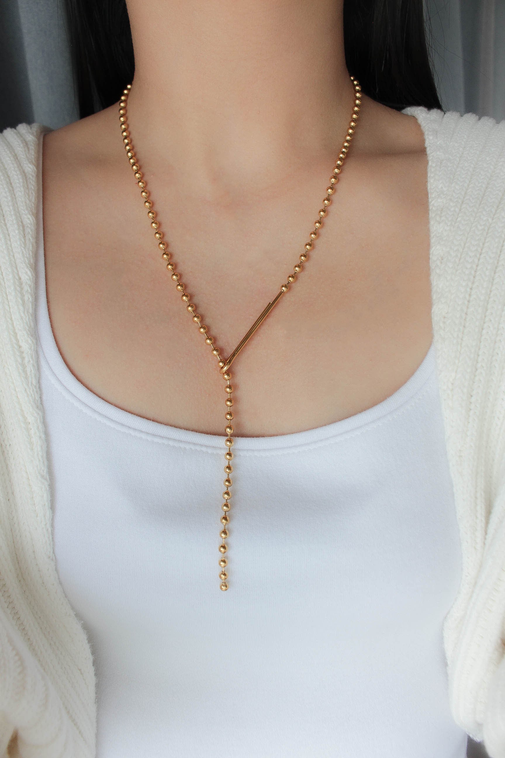 Ball Y Shape Hook Necklace | ebine(エビネ)|金属アレルギー対応