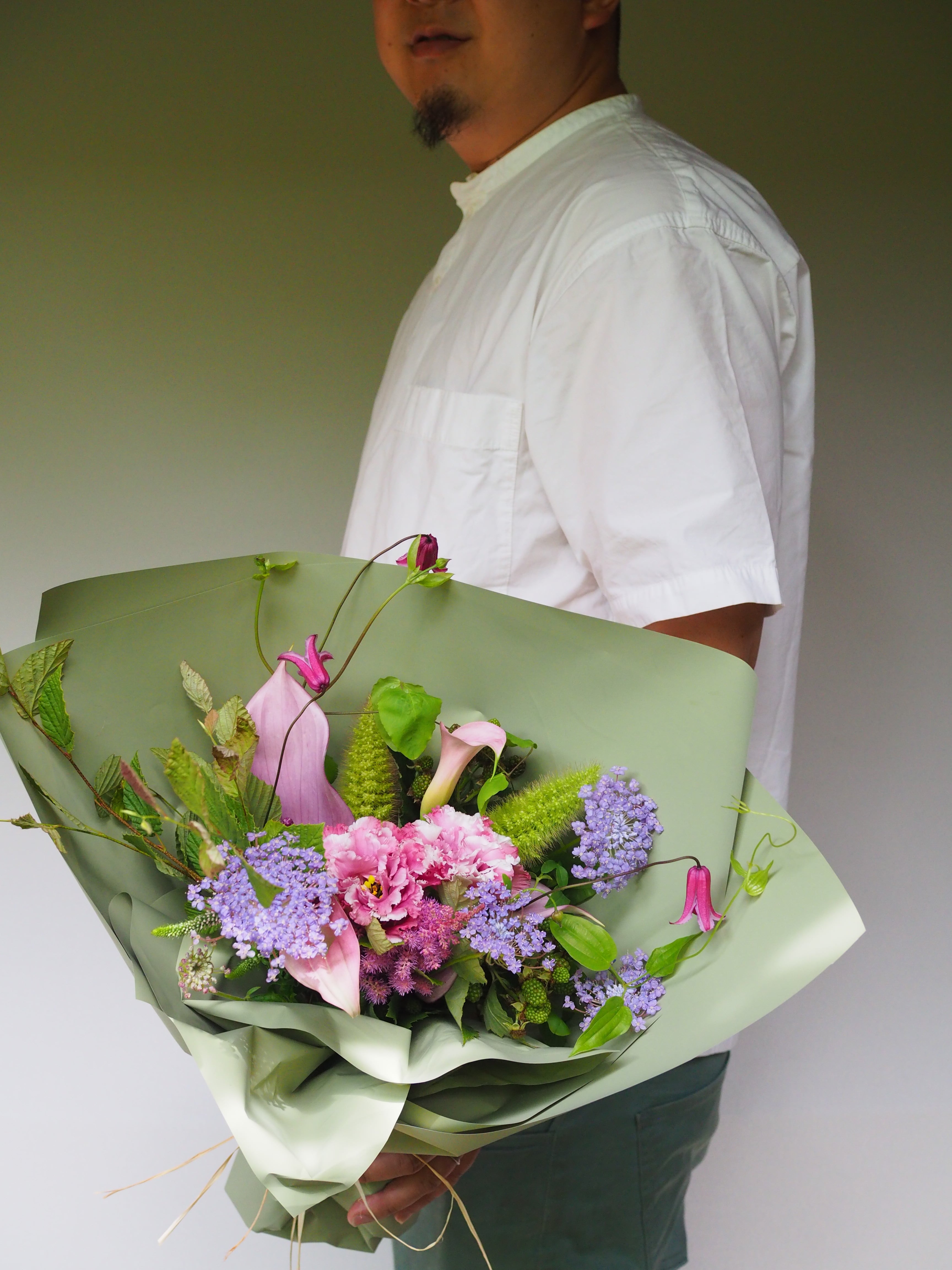 季節のおまかせ花束 | 花屋ぼたん