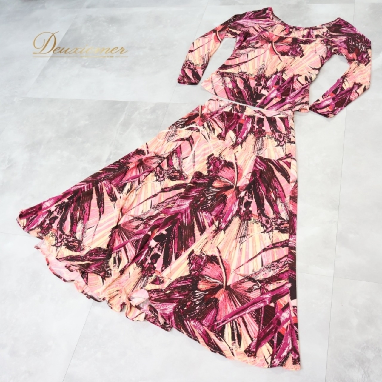 社交ダンス 衣装 チャコット Chacott ツーピース セットアップ ピンク レッスン パーティ 発表会 柄 模様 トップス スカート パープル系 ピンク系 日本製 フェスティバル おしゃれ ワンピース かわいい 伸縮性 衣装セット スリット 大人用 レディース ブランド 女性用 軽量 パーティ ドレス コスチューム