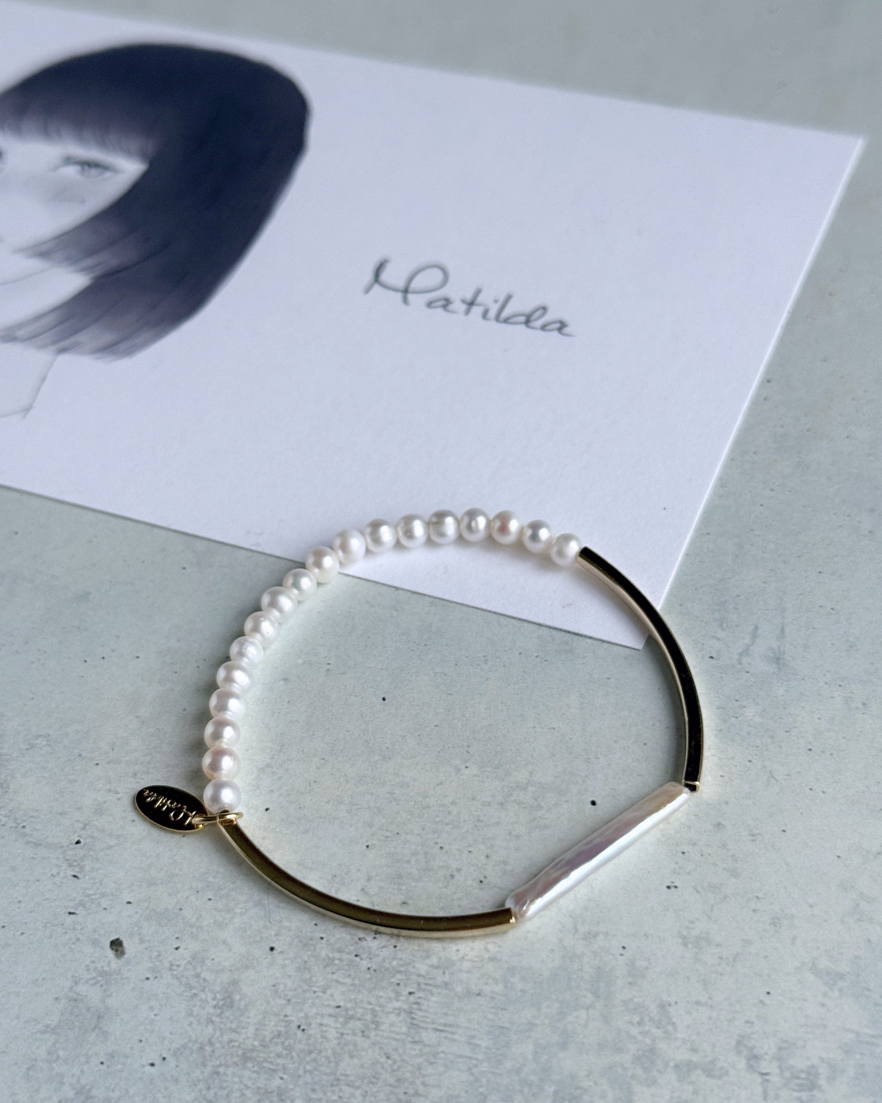 Tube & stone bracelet(淡水パールW)