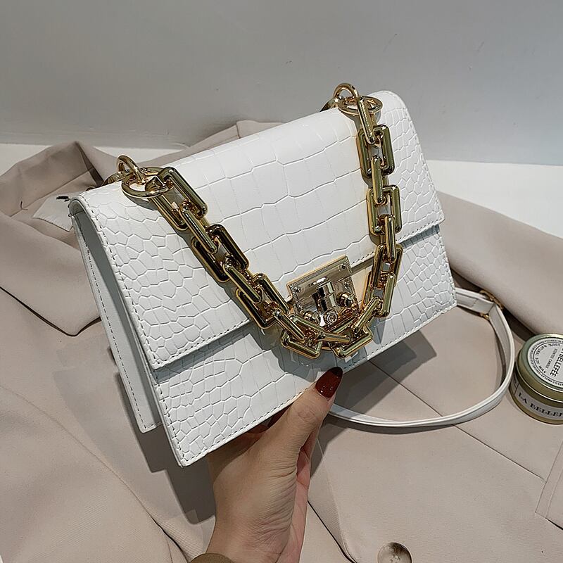 パターンレディースウィンターレッド 冬物 スクウェア メッセンジャーバッグ 手作りハンドバック35831299705