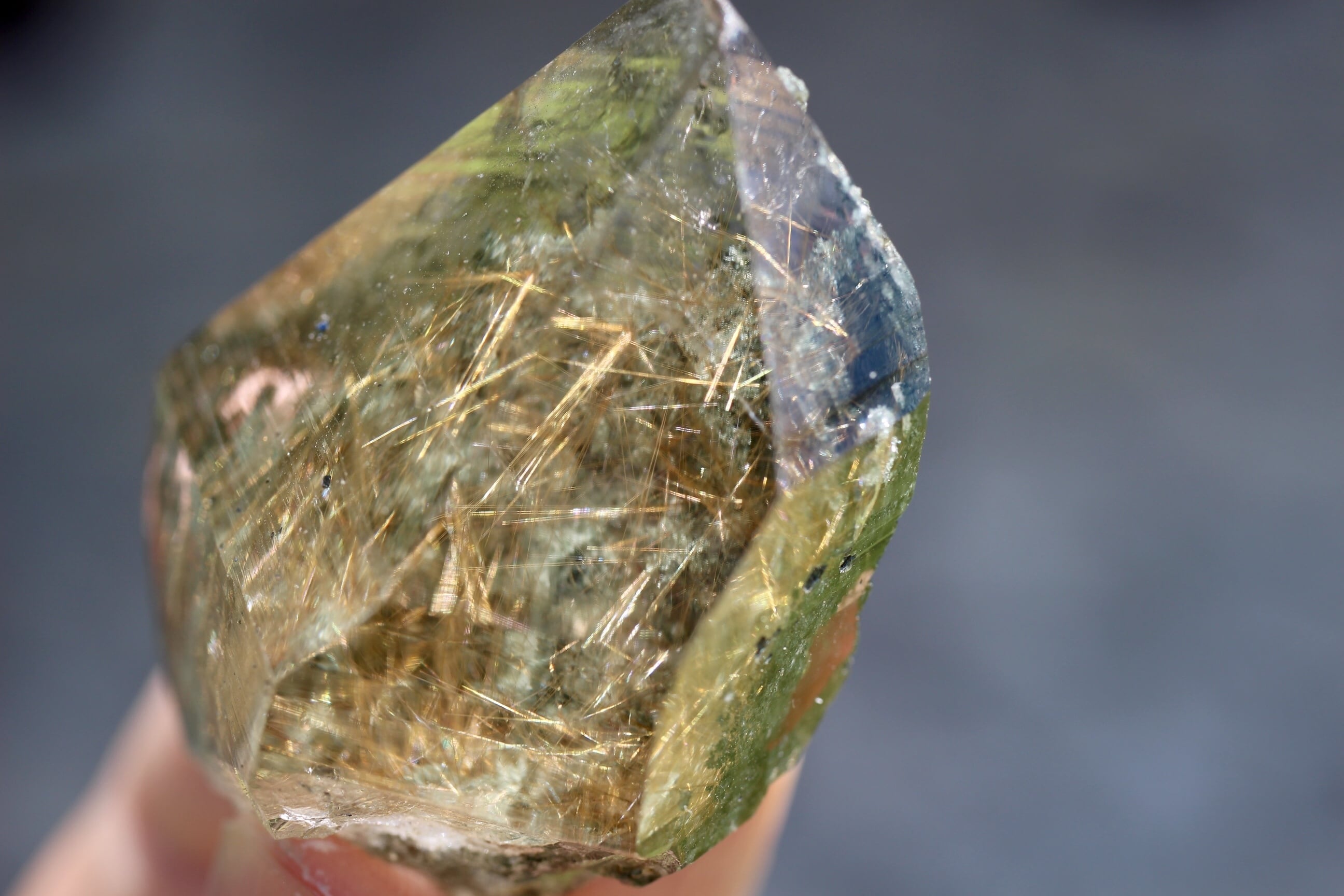 ✺超希少GaneshHimāl約9㌢大玉【貫入✺白金針入】ヒマラヤ水晶