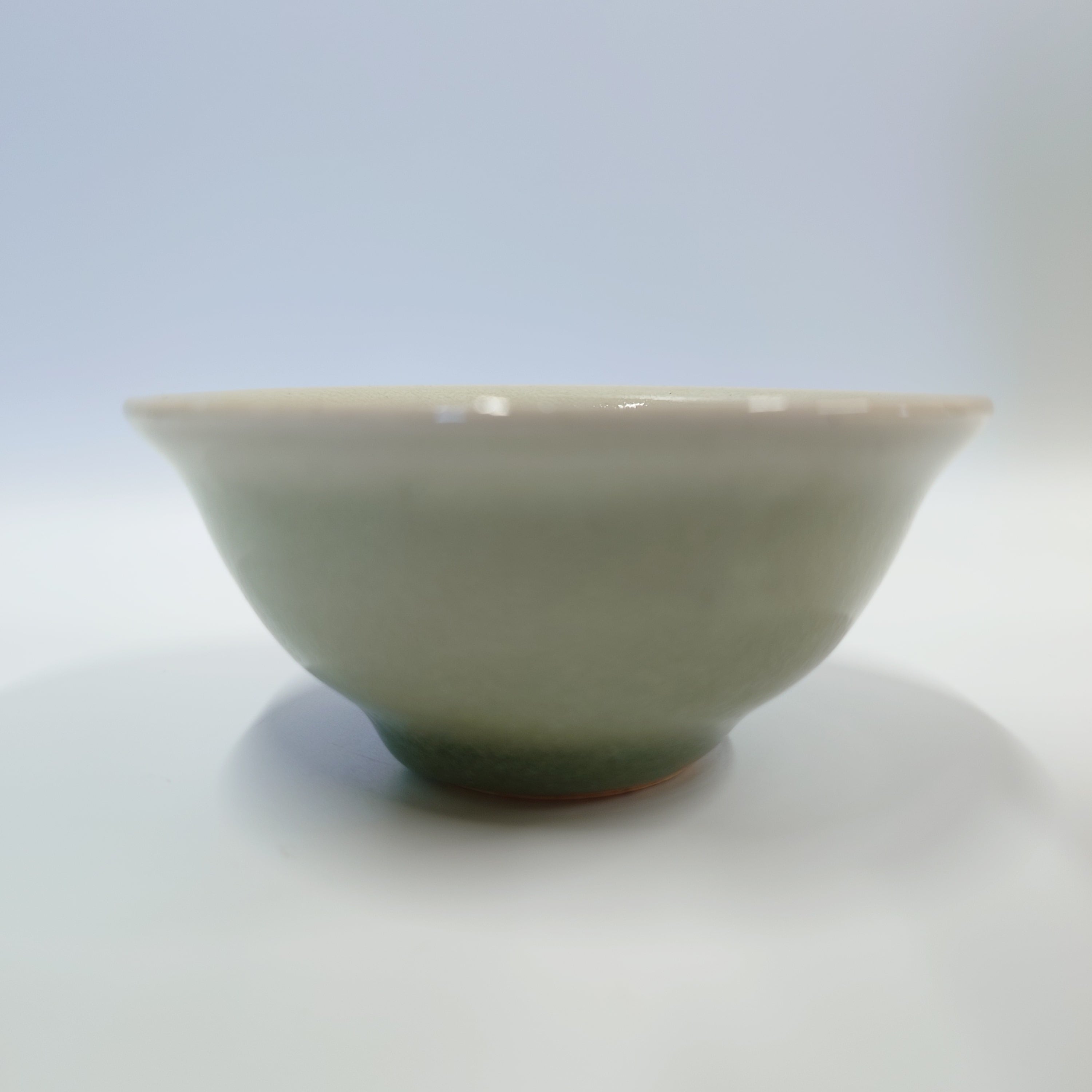 岡本作礼 （9）翠青唐津ぐい呑 | ギャラリー 土の器
