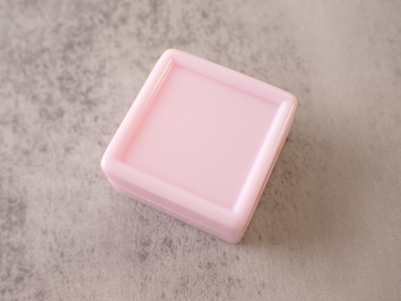 【ピンク:3cm×3cm】ルースケース 20個セット