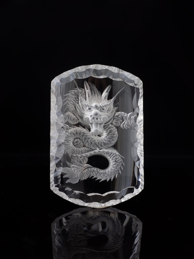 Dragon Carving Quartz -08