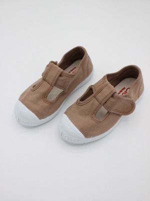 Cienta Velcro T-strap  TRUFA