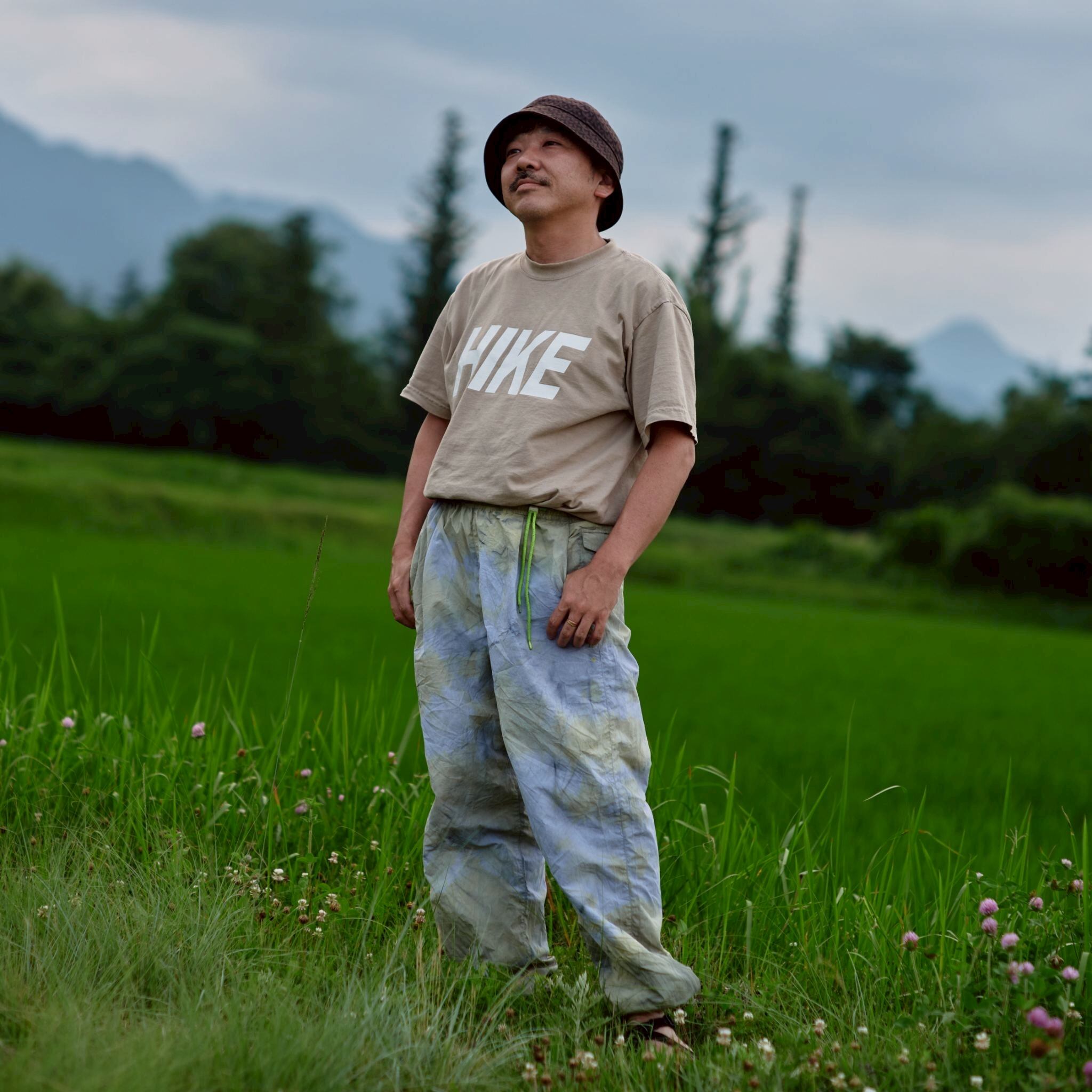 迷迭香（マンネンロウ）/ NYRON HARVEST TRAINER 噴湯丘 Edition <Tie