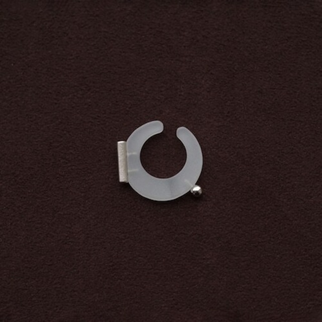 Tema' Baco - Matte “moonC” ：Silver｜半透明アクリル×マット曲線／2WAY（イヤーカフ）